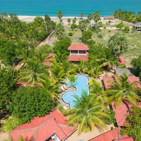 Hotel Babar Point Arugam Bay Exterior foto