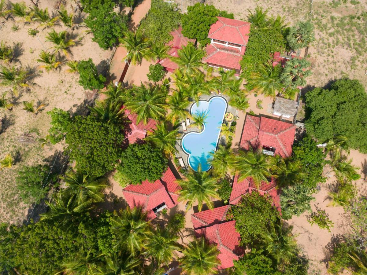 Hotel Babar Point Arugam Bay Exterior foto